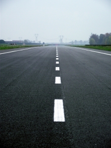 empty-road-1344295-m.jpg