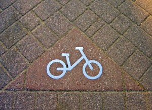 1367110_bike_route_sign