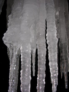 ice-1552892